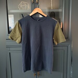 COS Navy Blue and Olive Short Sleeve T-Shirt